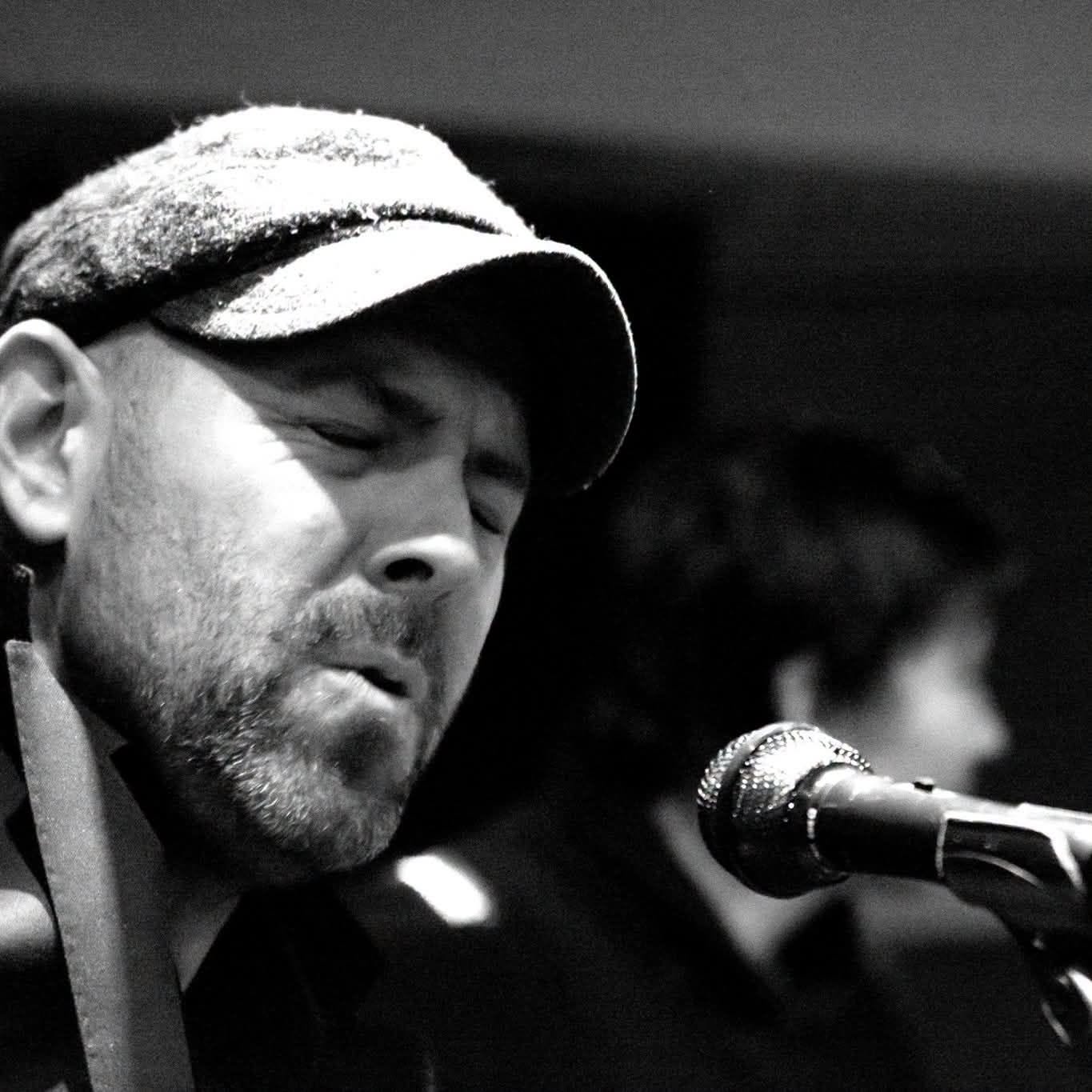 Paul Stott - Live