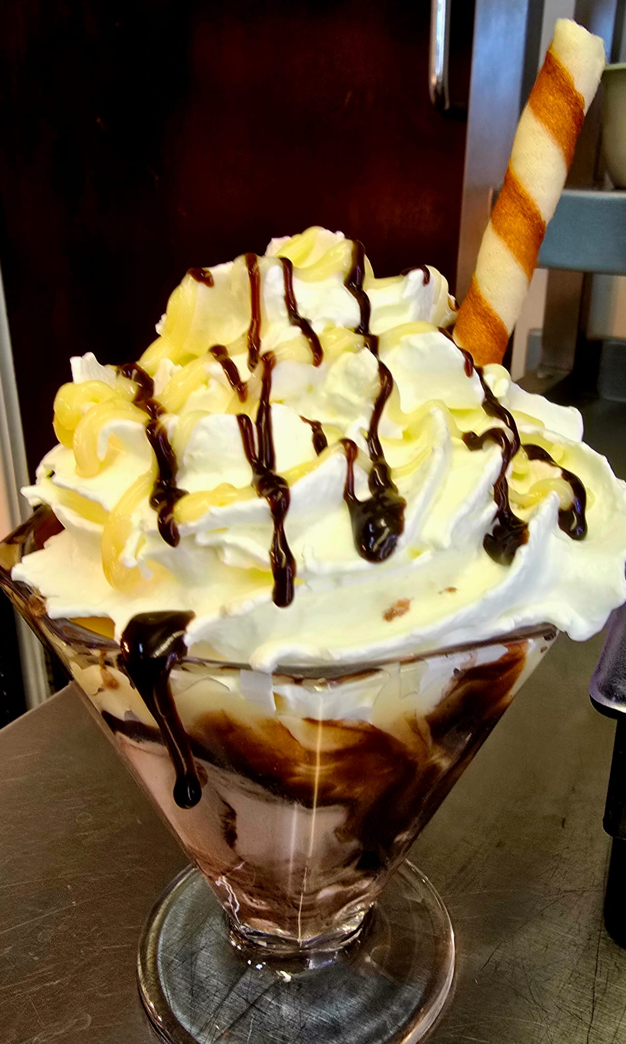 Ice cream sundae